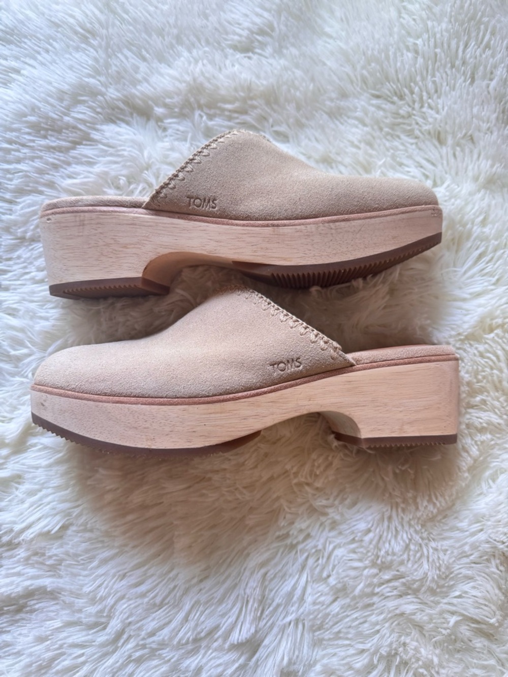TOMS Addison Platform Mule Clog